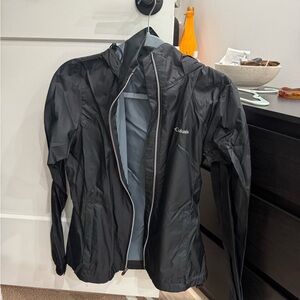Columbia Black Packable Rain Jacket